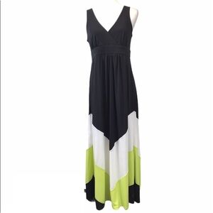 Sandra Darren Black and White Asymmetrical Sundress